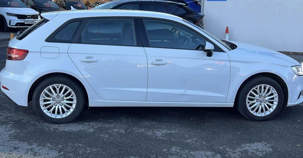 Used Audi A3 2018 for sale - 76937440: Photo 3