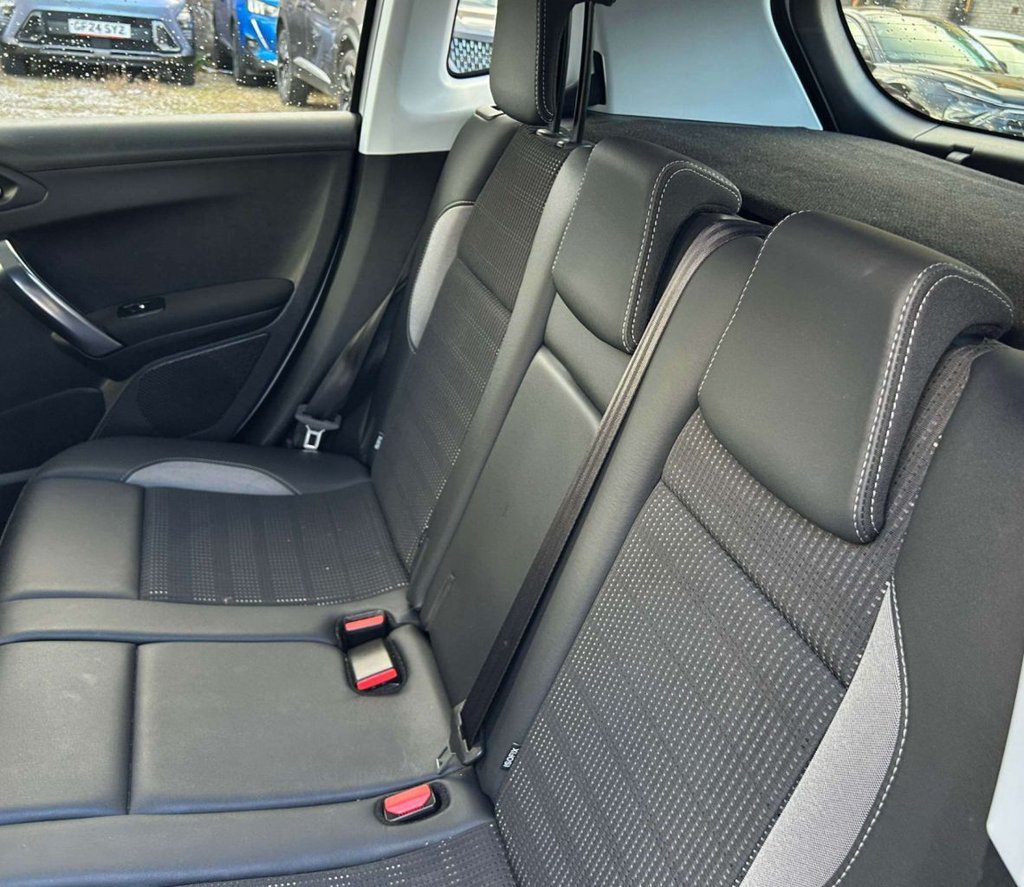 Used Peugeot 2008 2019 for sale - 76632265: Photo 9