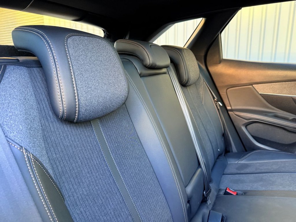 Used Peugeot 3008 2019 for sale - 76168098: Photo 37