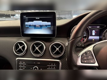 Used Mercedes-Benz A-Class 2017 for sale - 76381523: Photo