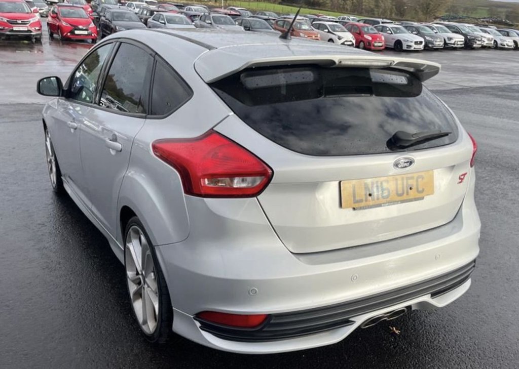 Used Ford Focus 2016 for sale - 76595932: Photo 2