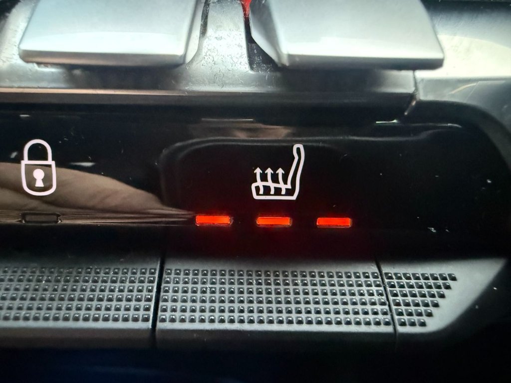 Used Peugeot 3008 2018 for sale - 76888556: Photo 13