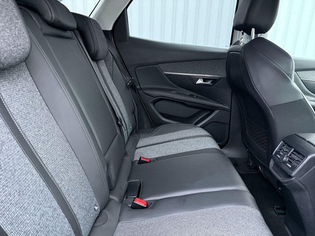 Used Peugeot 3008 2018 for sale - 76888556: Photo 24