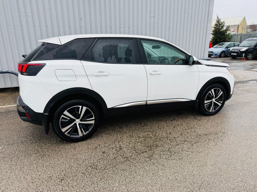 Used Peugeot 3008 2018 for sale - 76888556: Photo 3