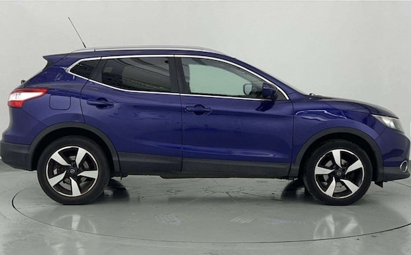 Used Nissan Qashqai 2015 for sale - 76172879: Photo 3
