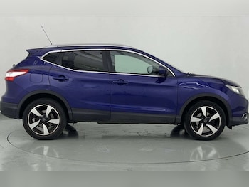 Used Nissan Qashqai 2015 for sale - 76172879: Photo 3