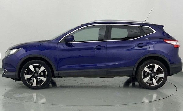 Used Nissan Qashqai 2015 for sale - 76172879: Photo 9