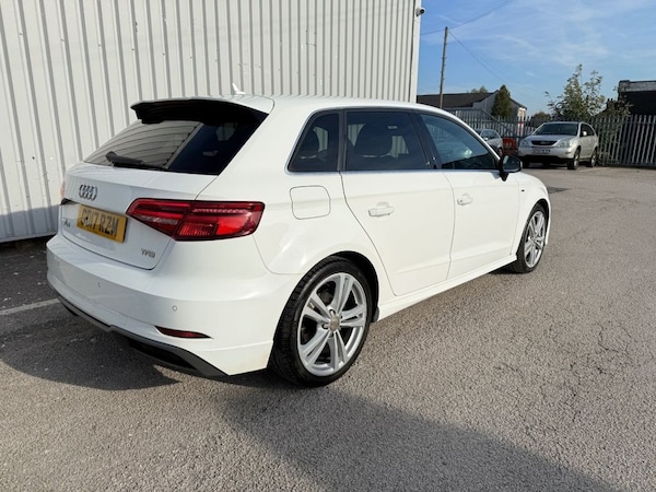 Used Audi A3 2017 for sale - 76180120: Photo 2