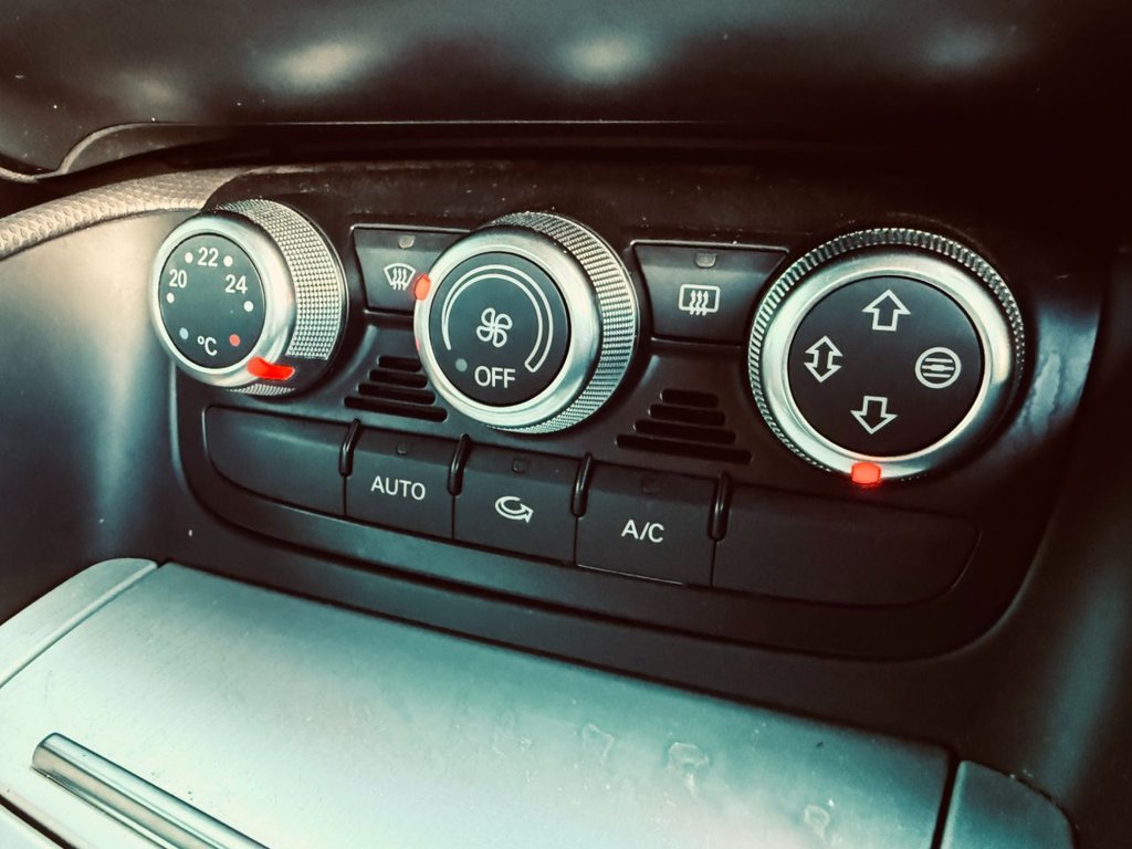 Used Audi TT 2013 for sale - 76642452: Photo 12