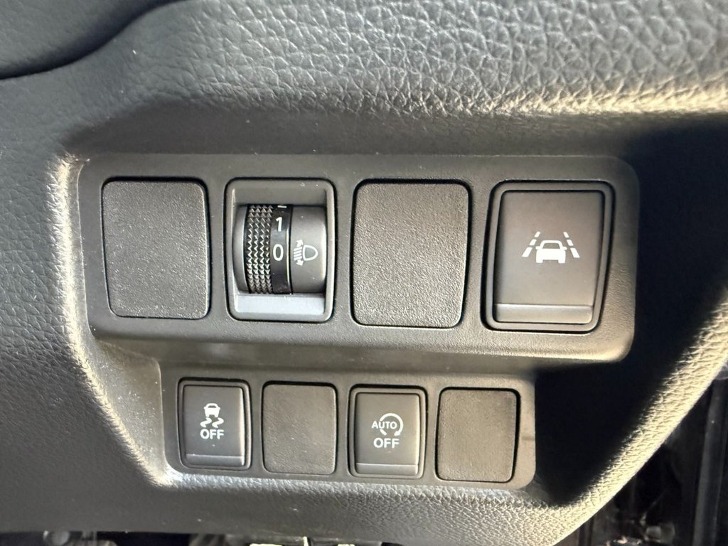 Used Nissan Qashqai 2017 for sale - 76595893: Photo 34