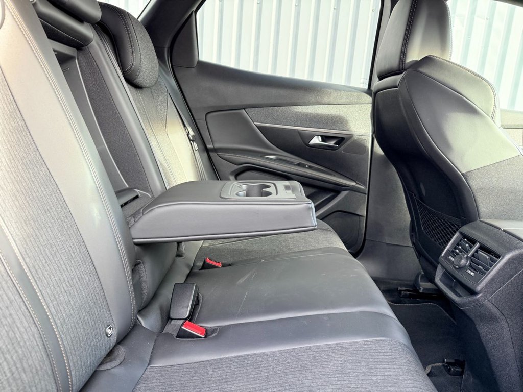 Used Peugeot 3008 2018 for sale - 76582904: Photo 26