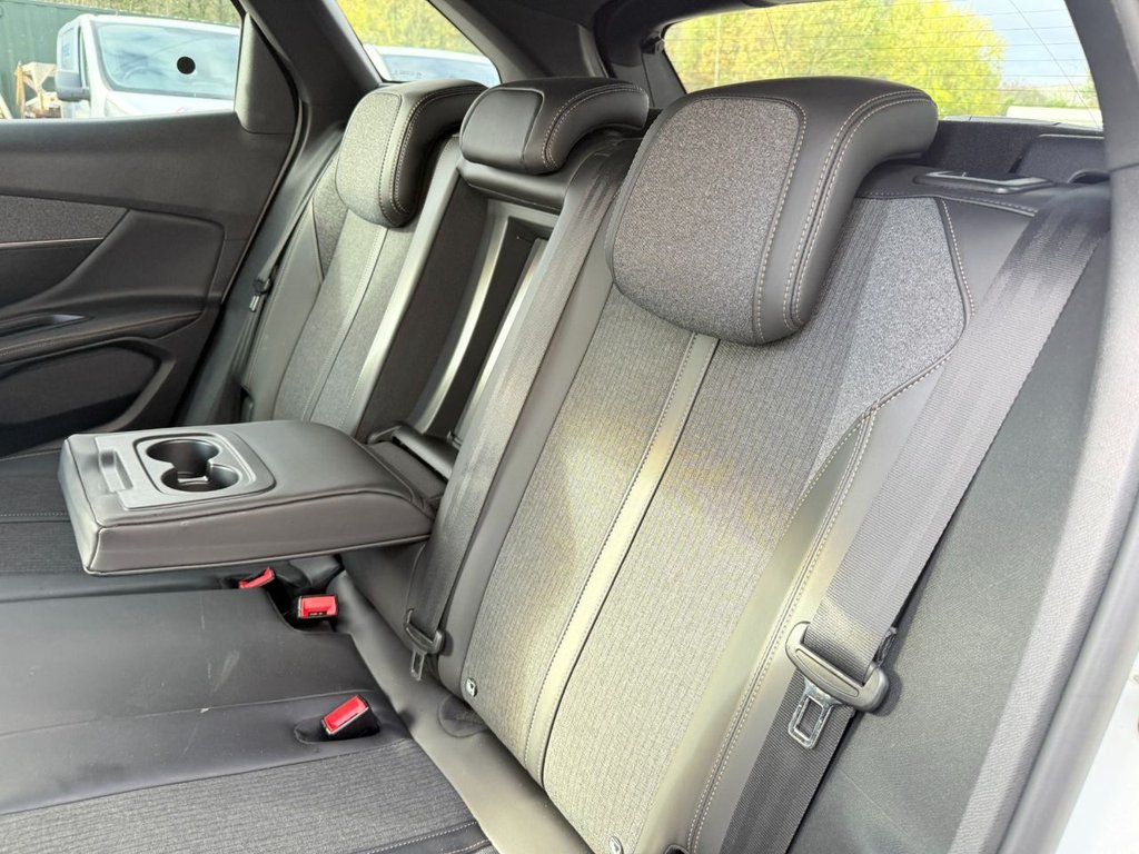 Used Peugeot 3008 2018 for sale - 76582904: Photo 30