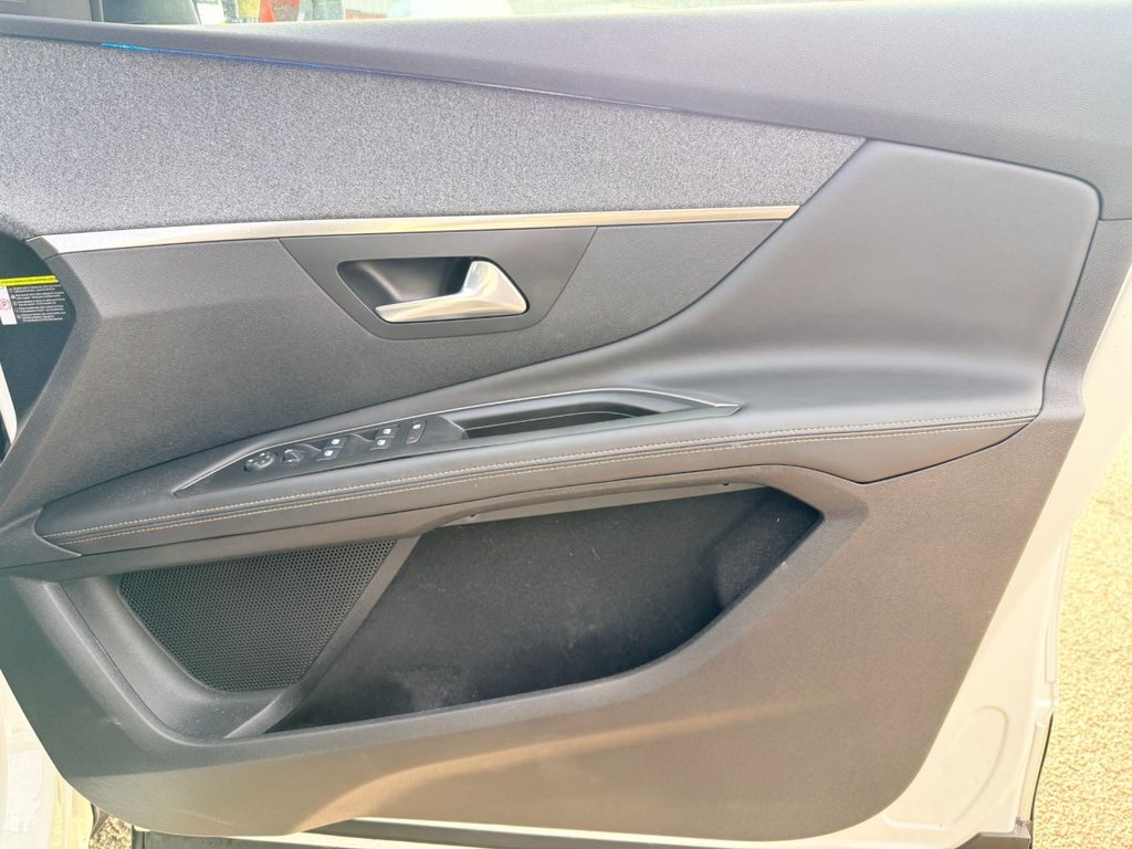 Used Peugeot 3008 2018 for sale - 76582904: Photo 36