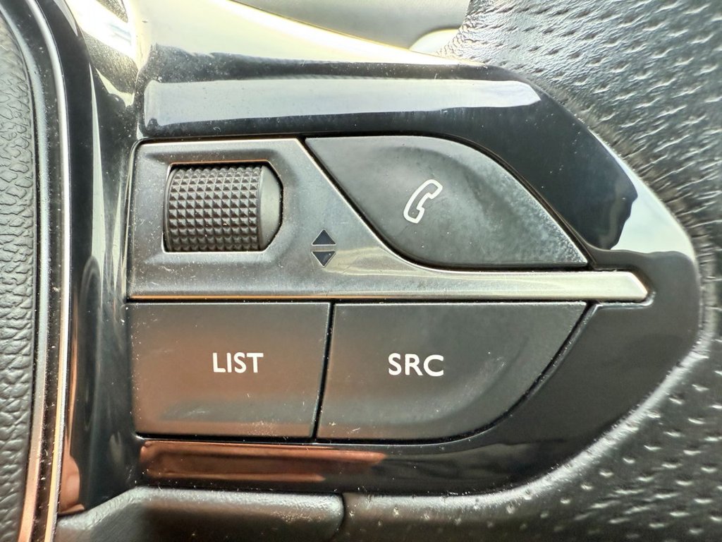 Used Peugeot 3008 2018 for sale - 76582904: Photo 40