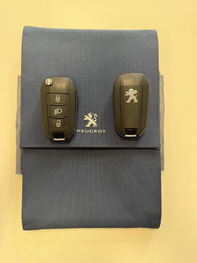 Used Peugeot 3008 2018 for sale - 76582904: Photo 46