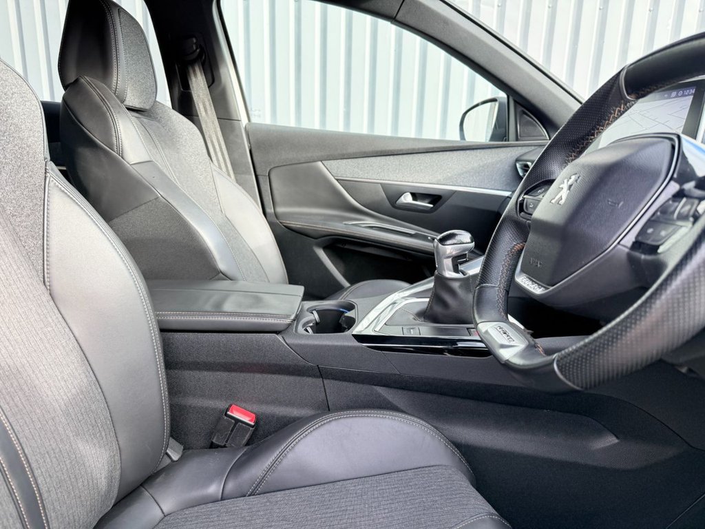 Used Peugeot 3008 2018 for sale - 76582904: Photo 9