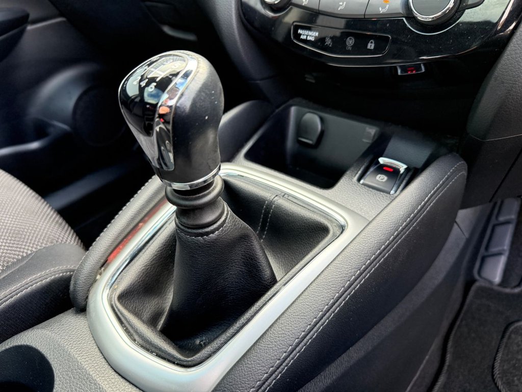 Used Nissan Qashqai 2014 for sale - 76380090: Photo 15