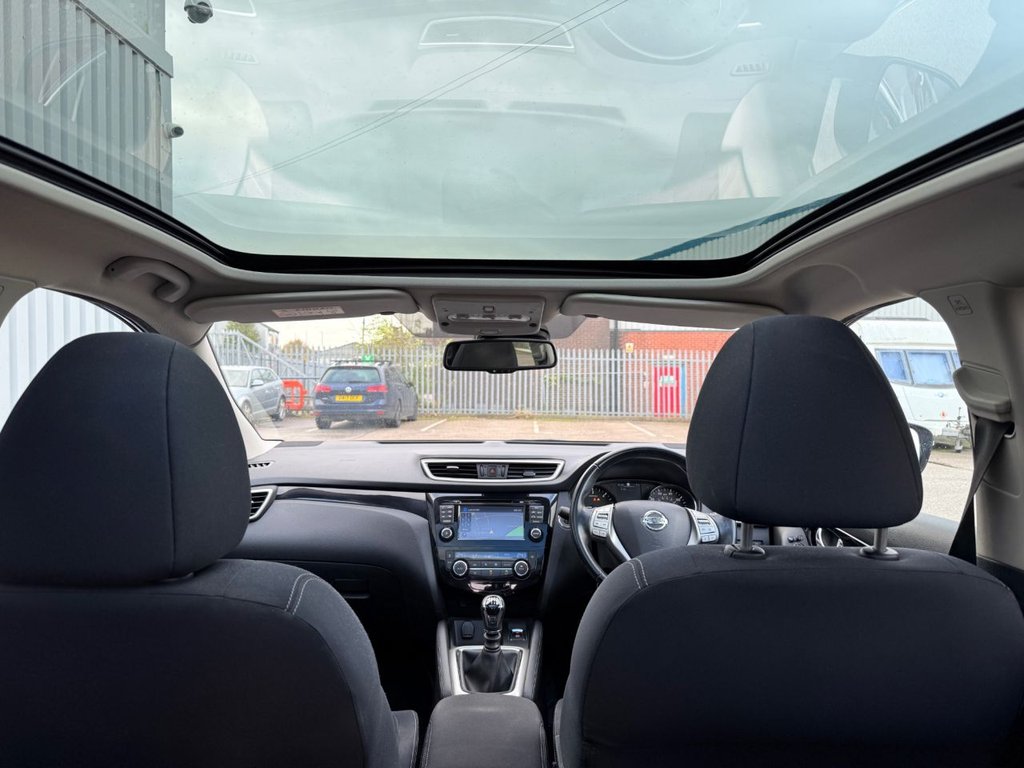 Used Nissan Qashqai 2014 for sale - 76380090: Photo 2