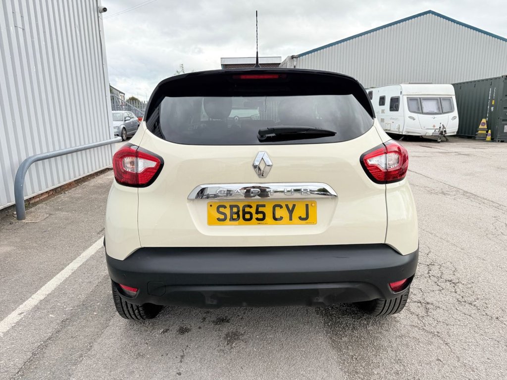 Used Renault Captur 2015 for sale - 76168093: Photo 16