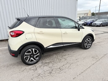 Used Renault Captur 2015 for sale - 76168093: Photo 3