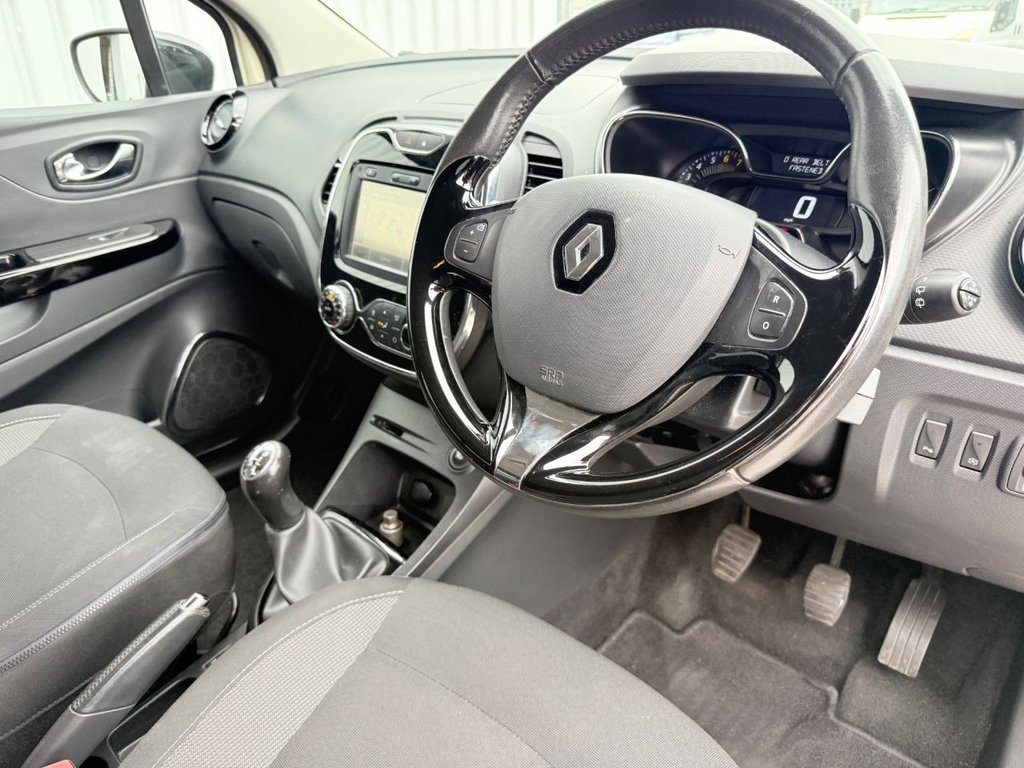 Used Renault Captur 2015 for sale - 76168093: Photo 7