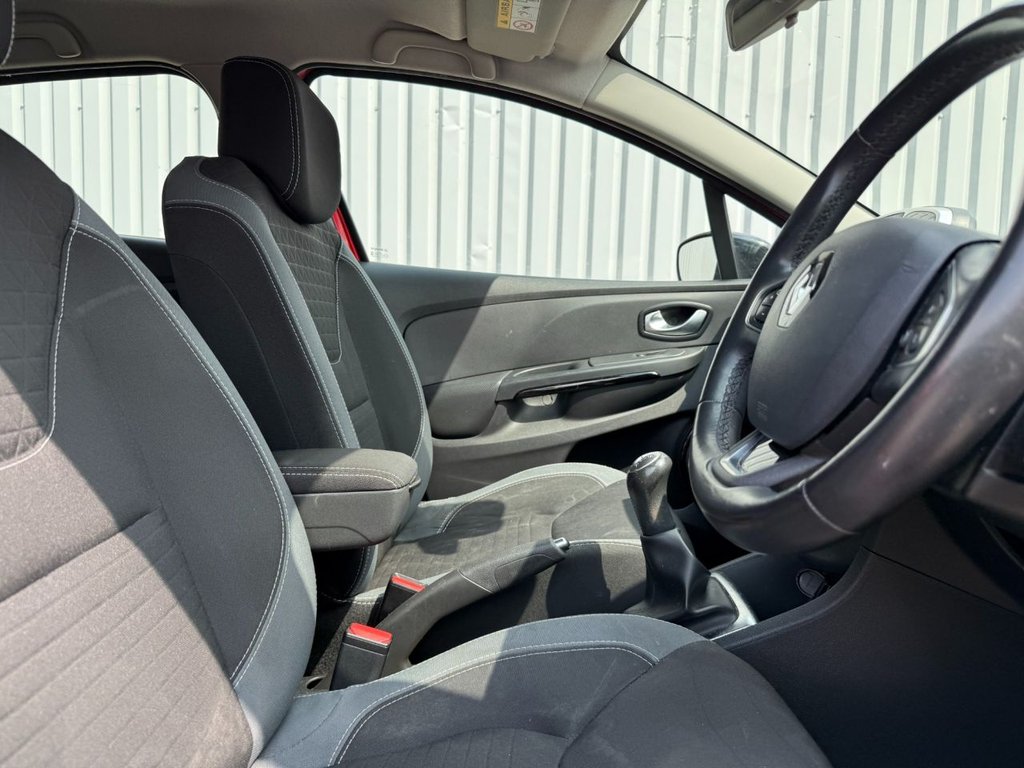 Used Renault Clio 2016 for sale - 76168096: Photo 11