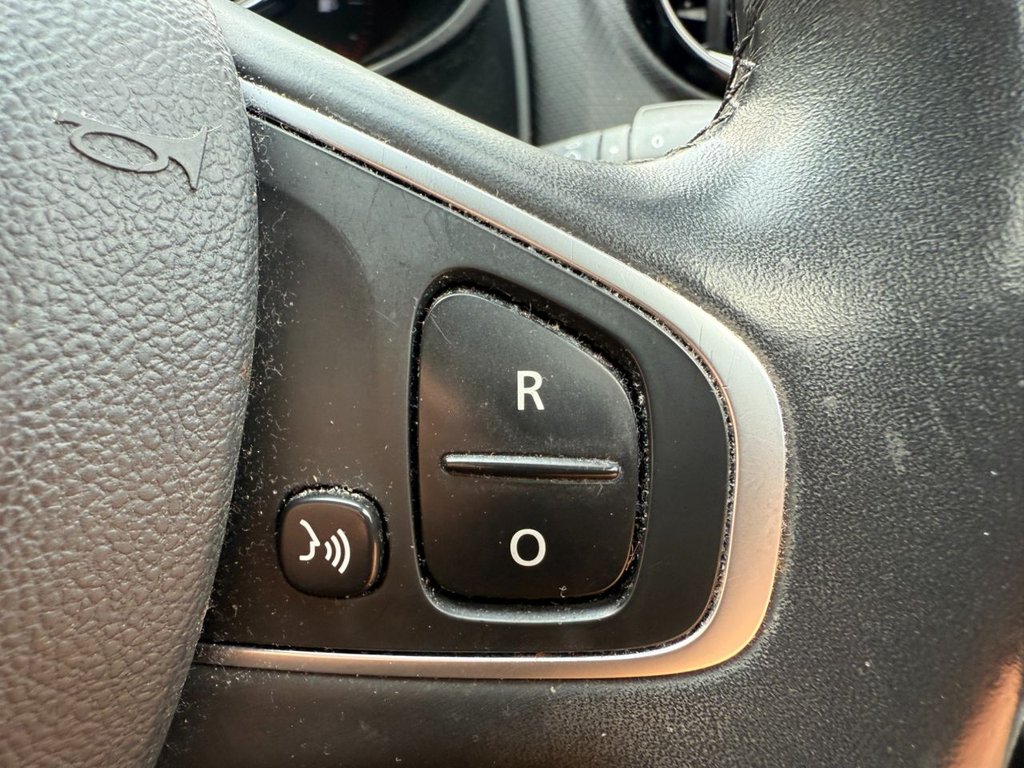 Used Renault Clio 2016 for sale - 76168096: Photo 38