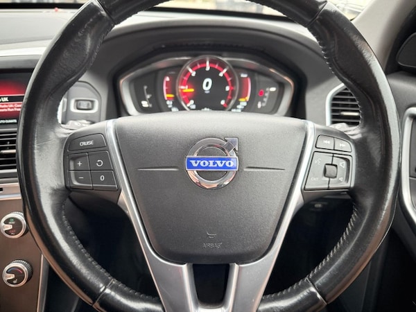 Used Volvo XC60 2014 for sale - 76168095: Photo 13