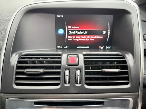 Used Volvo XC60 2014 for sale - 76168095: Photo 14