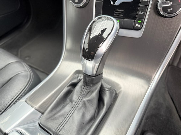 Used Volvo XC60 2014 for sale - 76168095: Photo 15