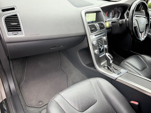 Used Volvo XC60 2014 for sale - 76168095: Photo 31
