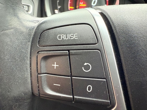 Used Volvo XC60 2014 for sale - 76168095: Photo 39