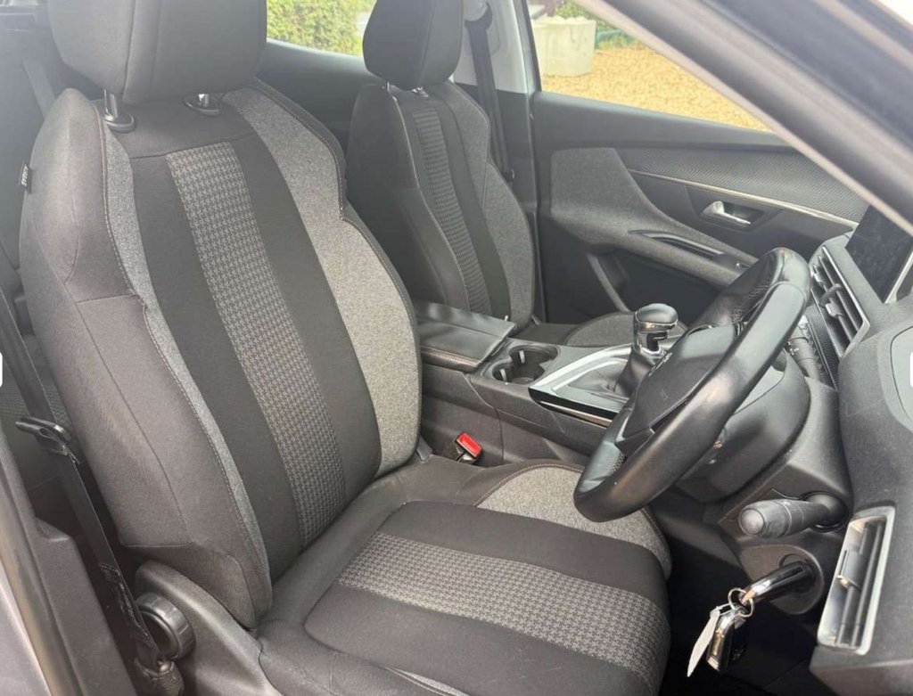 Used Peugeot 3008 2017 for sale - 76317111: Photo 4