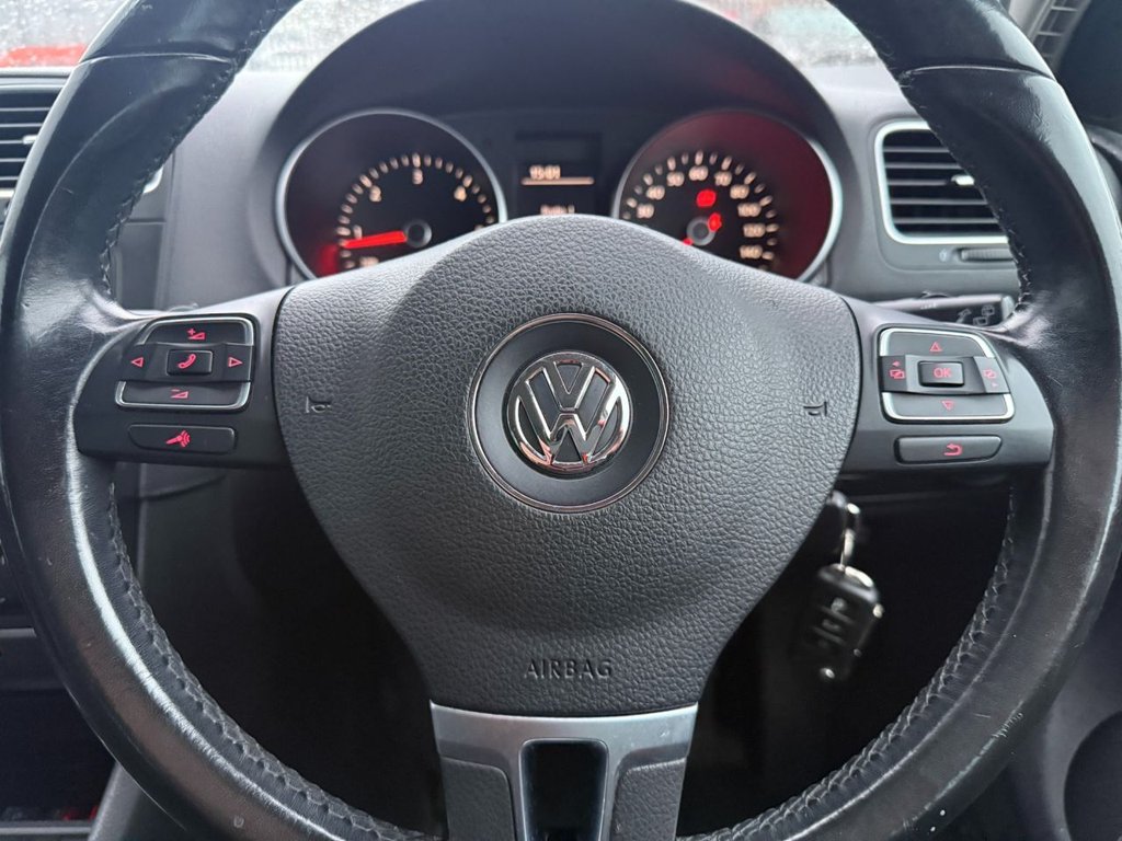 Used Volkswagen Golf 2011 for sale - 76868184: Photo 8