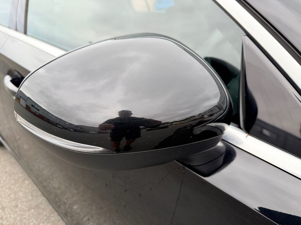 Used Mercedes-Benz A-Class 2019 for sale - 76228897: Photo 32