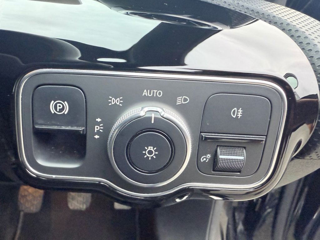 Used Mercedes-Benz A-Class 2019 for sale - 76228897: Photo 42