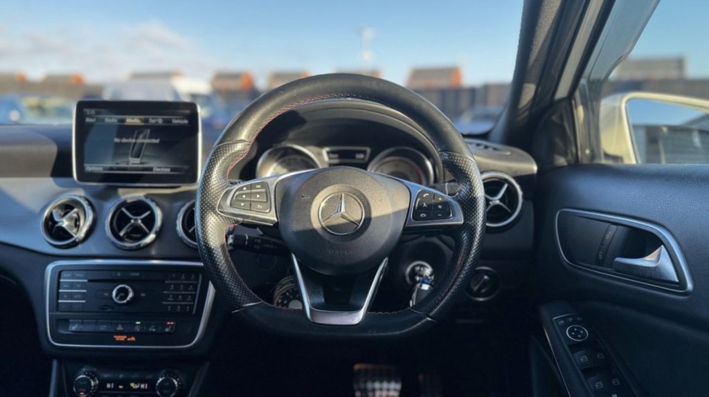 Used Mercedes-Benz GLA 2016 for sale - 76724934: Photo 10