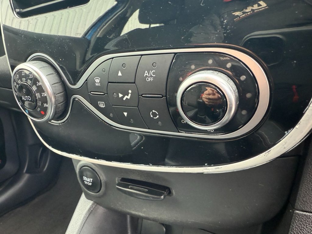 Used Renault Clio 2016 for sale - 76168091: Photo 16