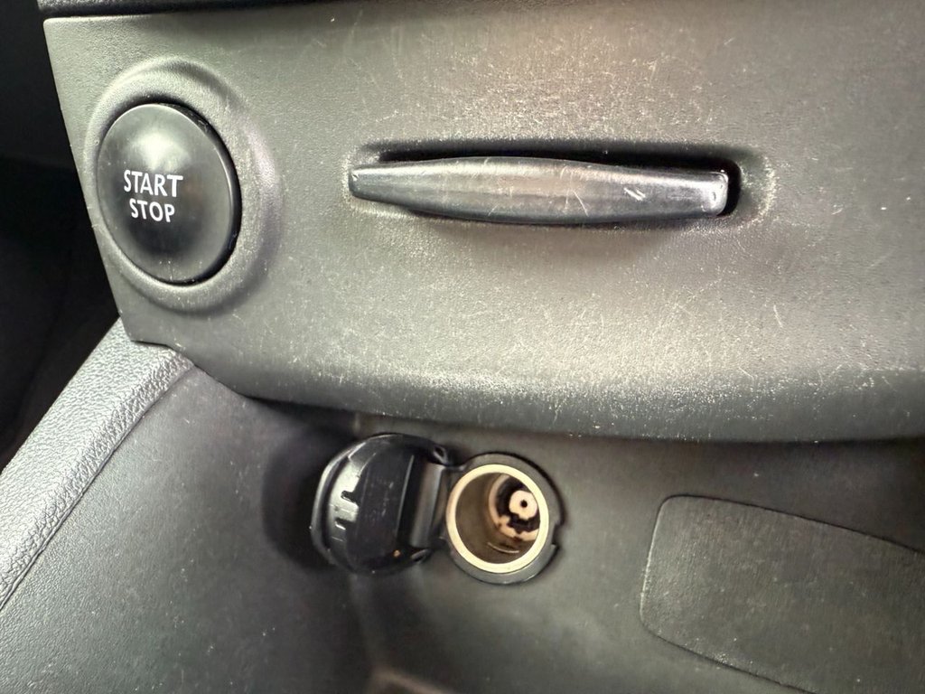 Used Renault Clio 2016 for sale - 76168091: Photo 17