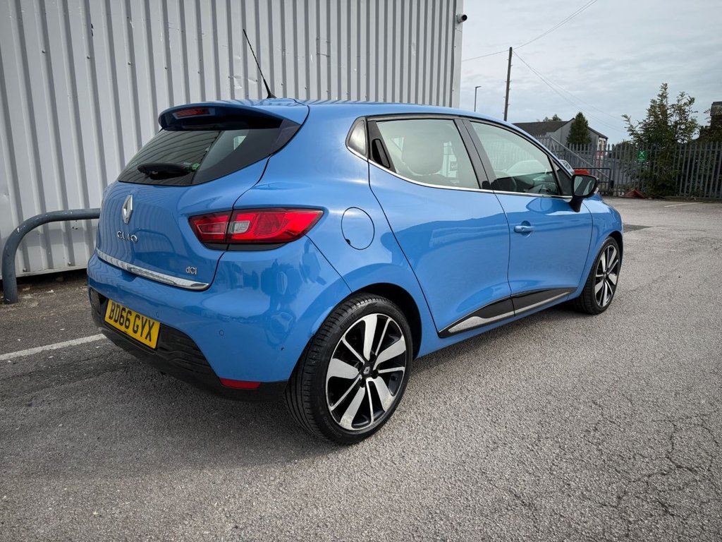 Used Renault Clio 2016 for sale - 76168091: Photo 2