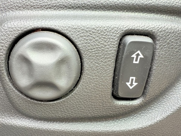 Used Vauxhall Mokka X 2017 for sale - 76168090: Photo 10