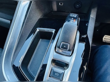 Used Peugeot 3008 2018 for sale - 76582862: Photo