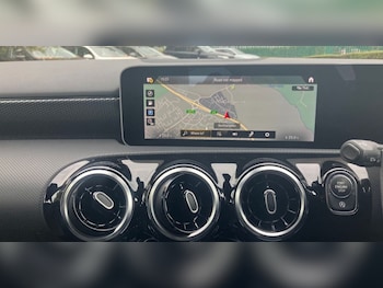 Used Mercedes-Benz A-Class 2019 for sale - 76163289: Photo