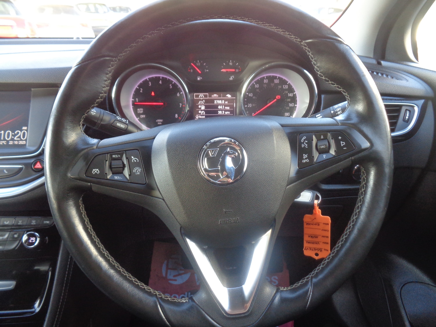 Used Vauxhall Astra 2017 for sale - 76352559: Photo 32