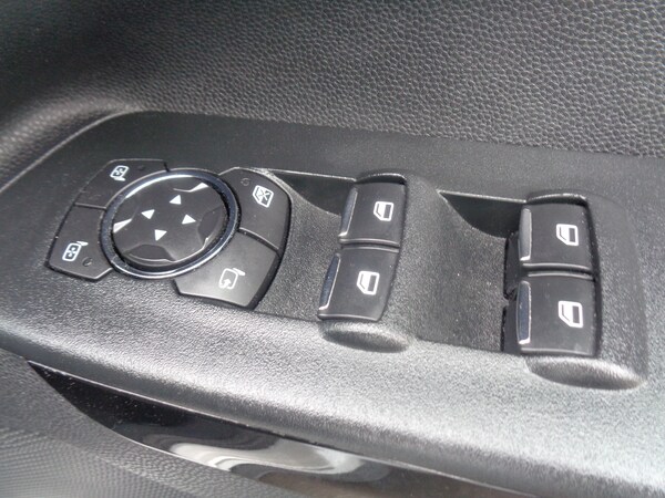 Used Ford Ecosport 2019 for sale - 75336383: Photo 21