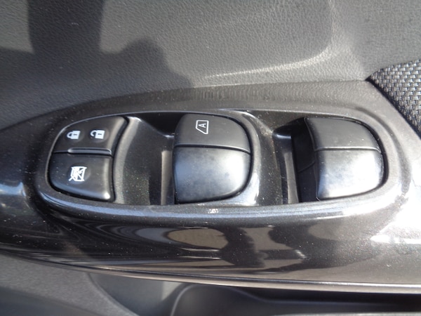 Used Nissan Juke 2015 for sale - 75110667: Photo 18