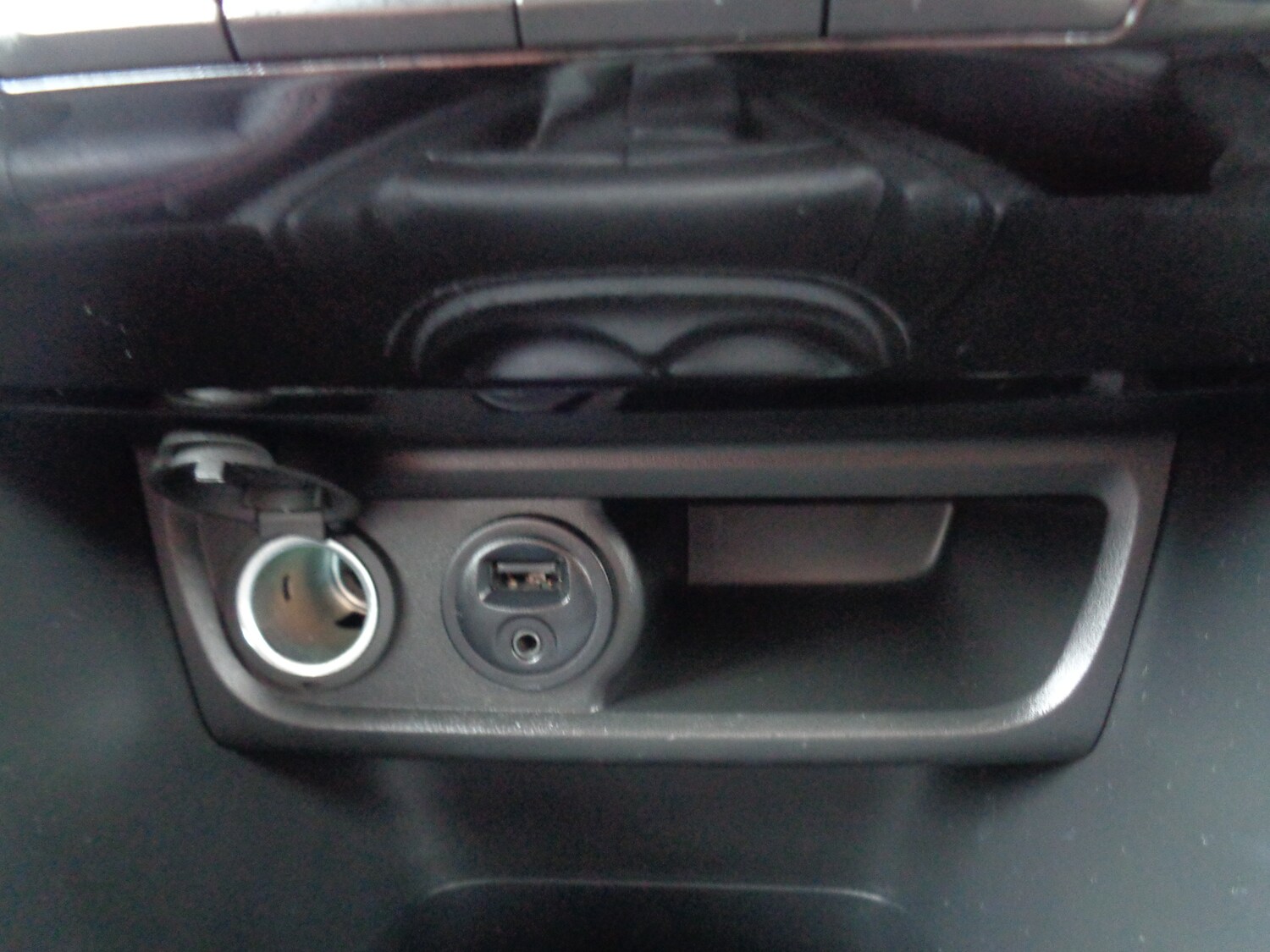 Used Peugeot 208 2015 for sale - 77517787: Photo 21