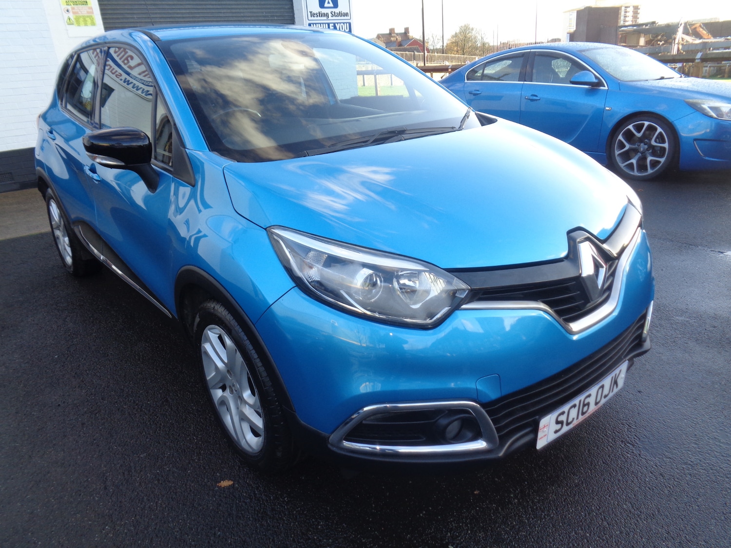 Used Renault Captur 2016 for sale - 76738364: Photo 1