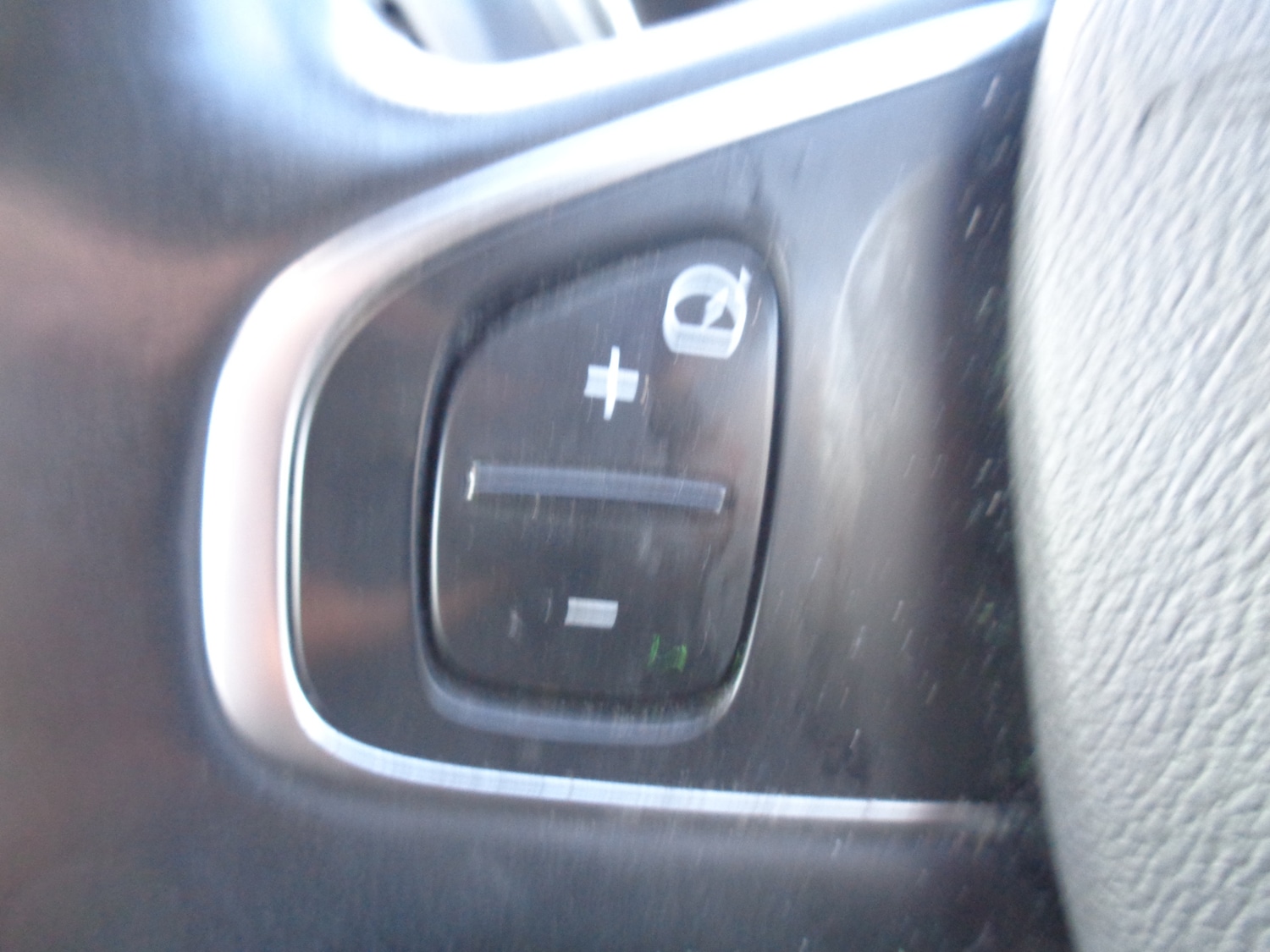 Used Renault Captur 2016 for sale - 76738364: Photo 16