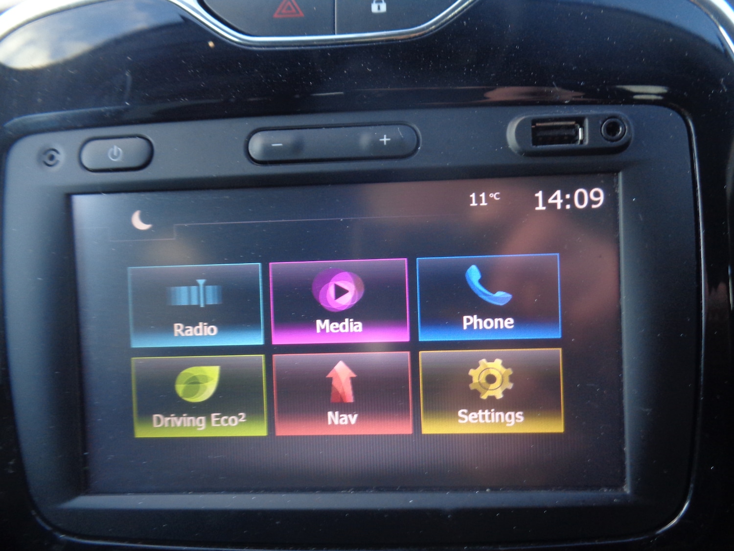 Used Renault Captur 2016 for sale - 76738364: Photo 17